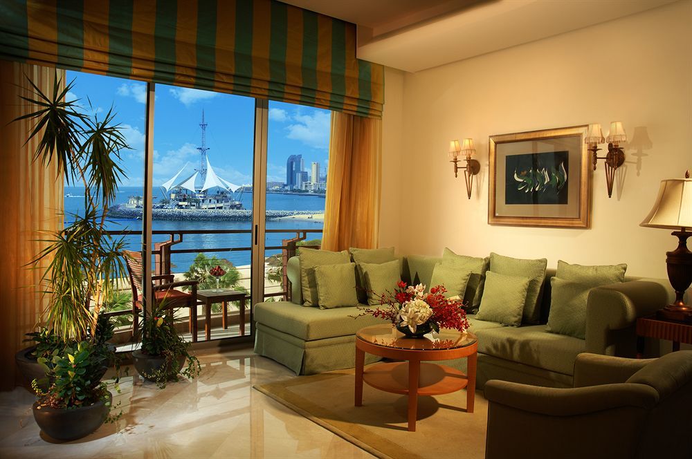 Marina Hotel Kuwait Salmiya Exterior foto