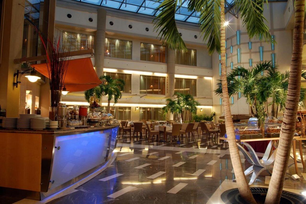 Marina Hotel Kuwait Salmiya Exterior foto